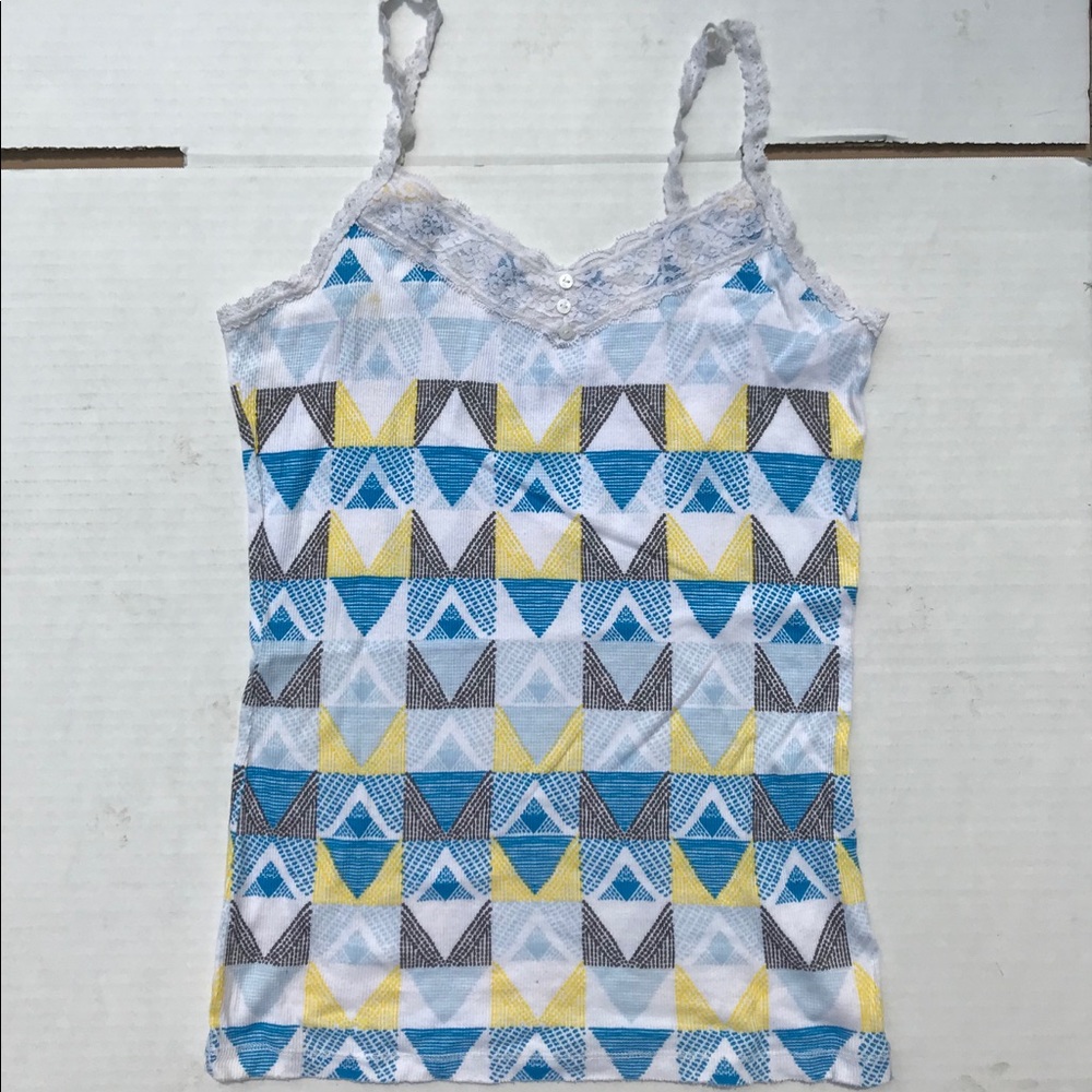 Lilu Triangle Pattern Tank Top with Lace